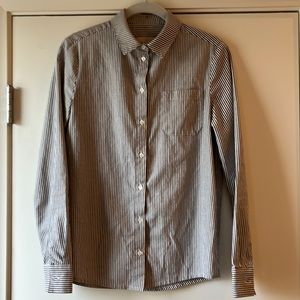 Sezane Tomboy Shirt in ecru/blue stripe.